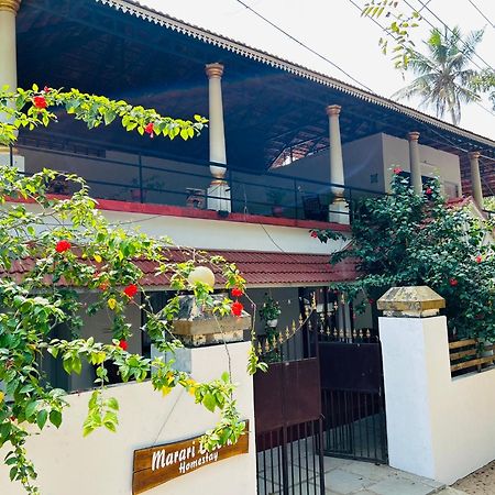 Marari Beach Cleetus Homestay Mararikulam Ngoại thất bức ảnh